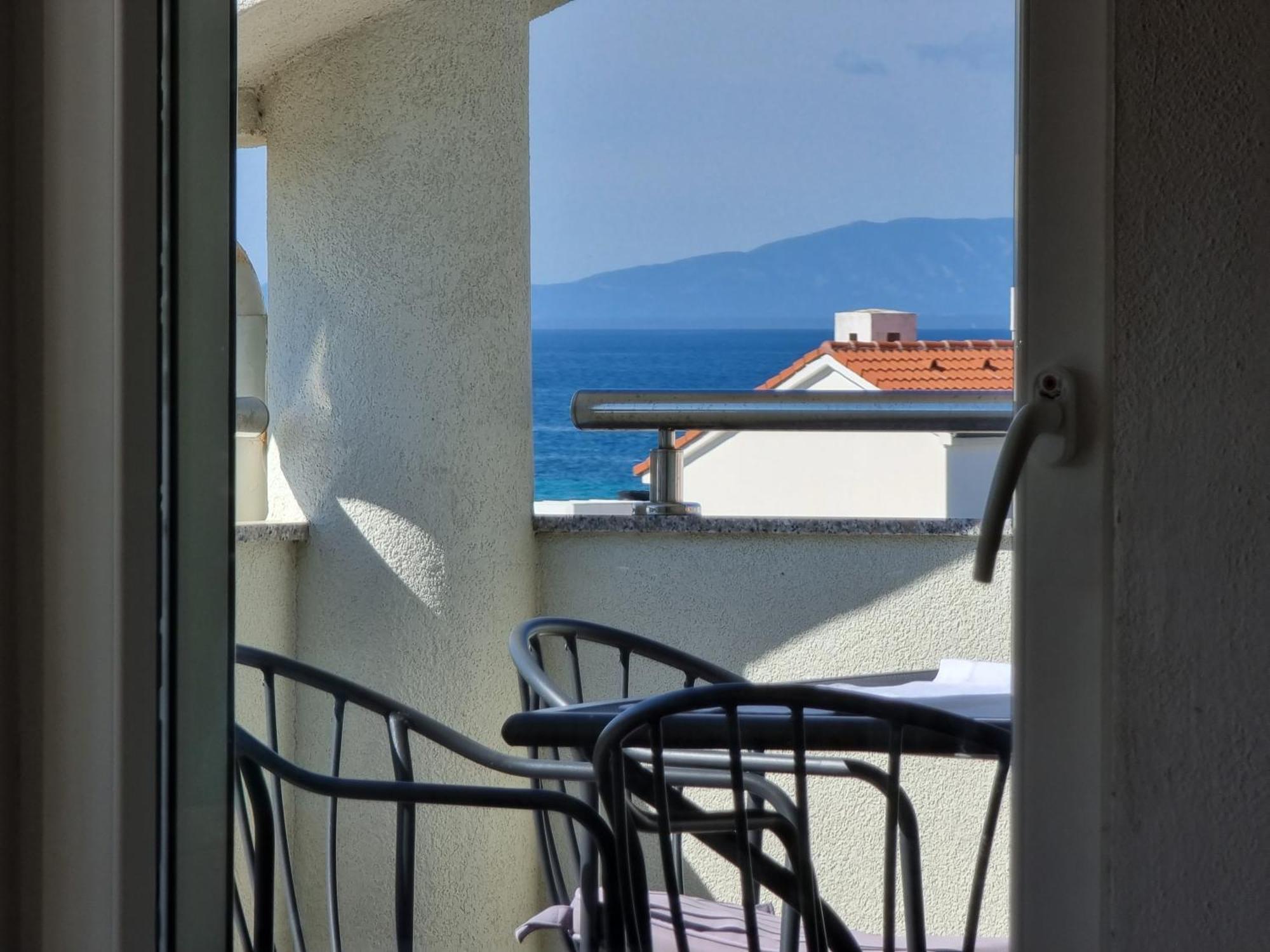 The Golden Grotto Apartments Novalja Quarto foto